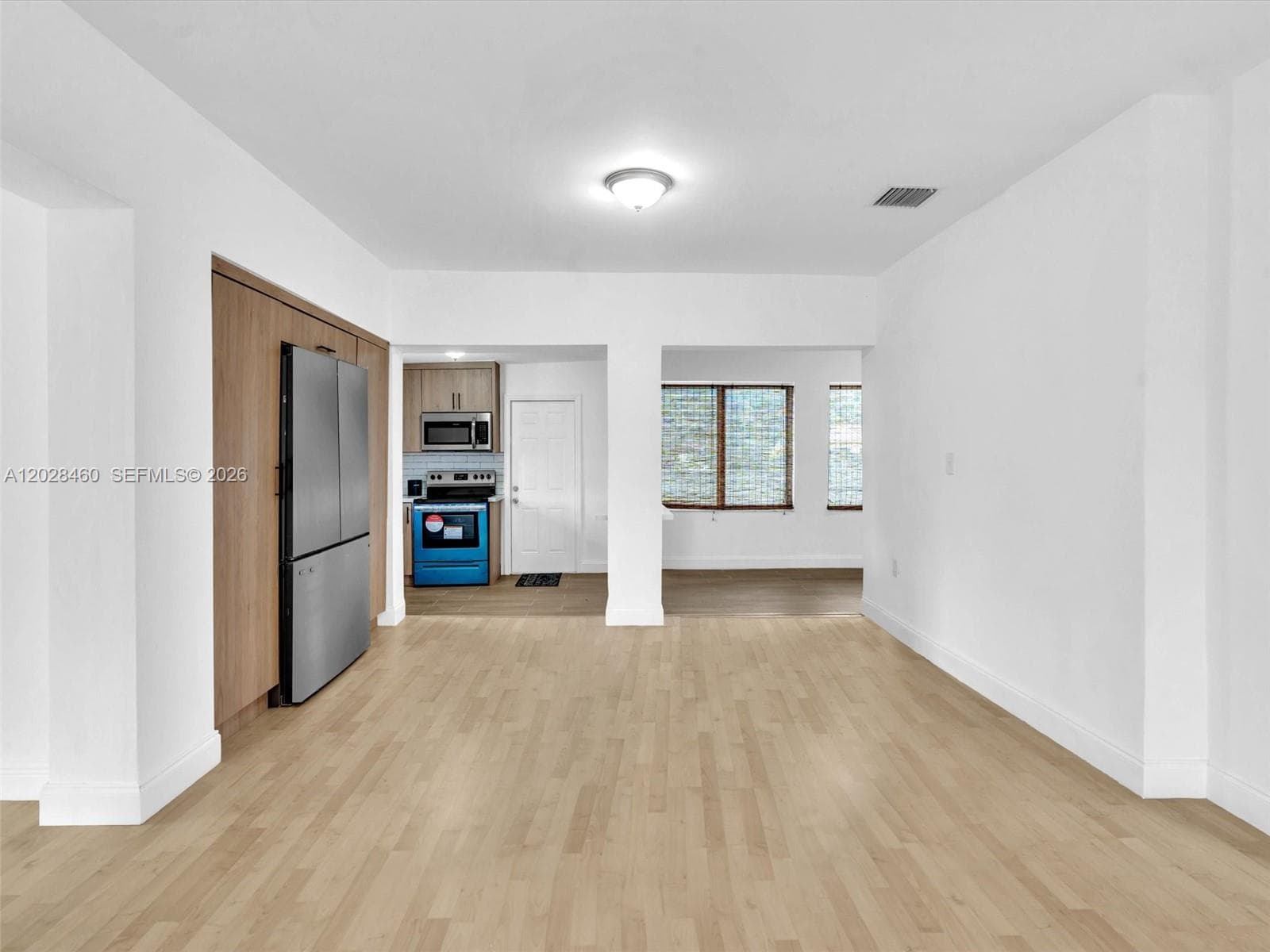 1365 NE 130th St, North Miami, FL 33161 photo 2