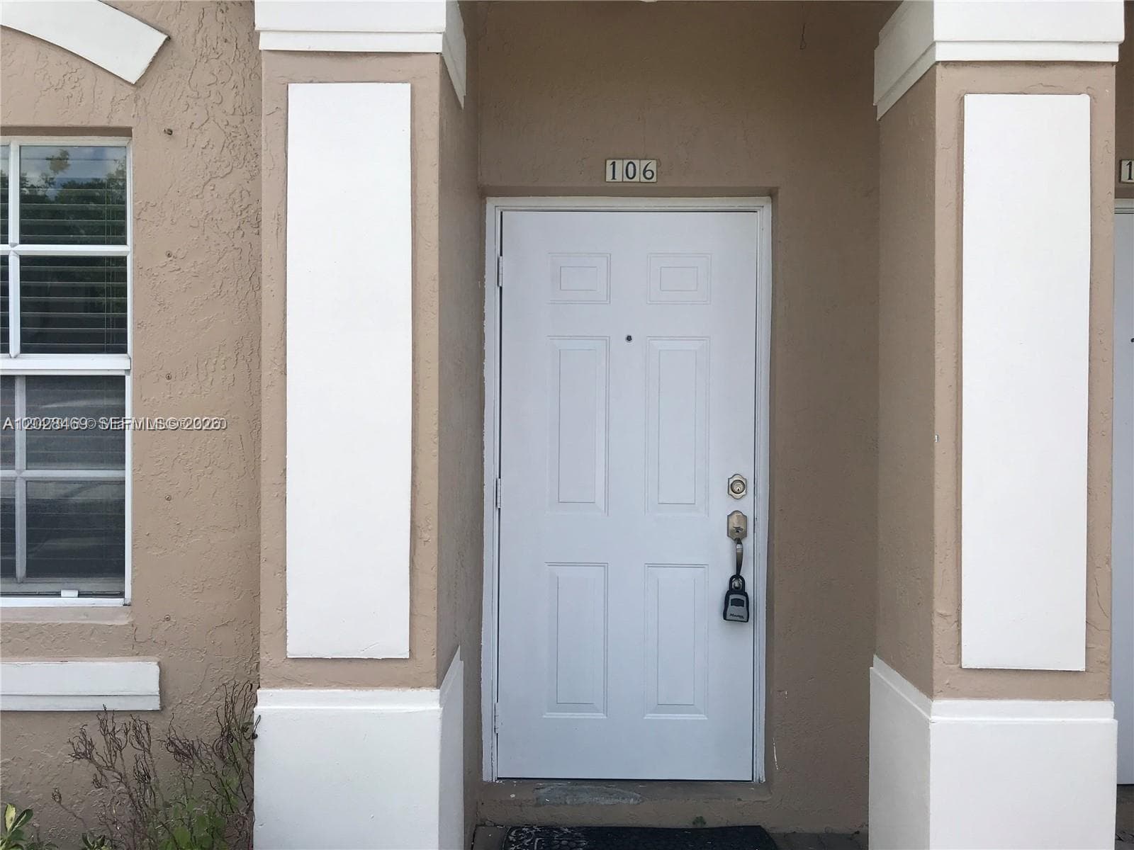 5743 NW 114th Path # 106, Doral, FL 33178 photo 2