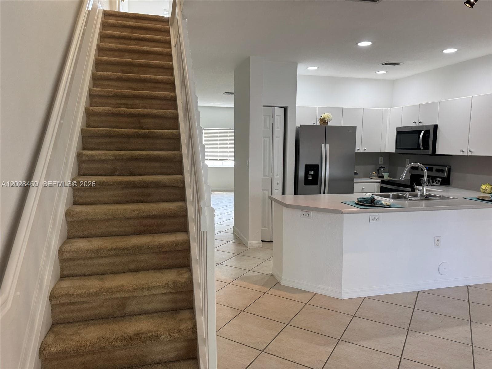5743 NW 114th Path # 106, Doral, FL 33178 photo 4