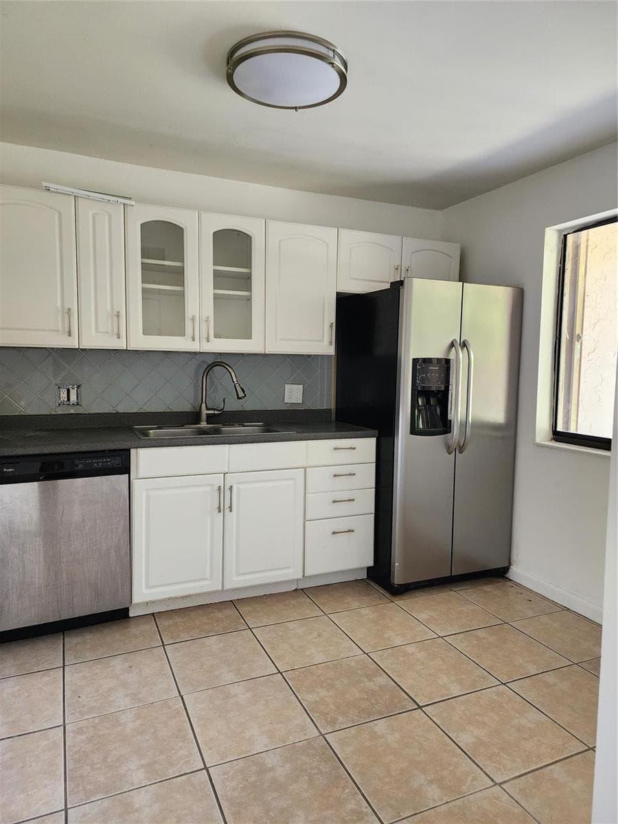 390 Racquet Club Road # 204, Weston, FL 33326 photo 4