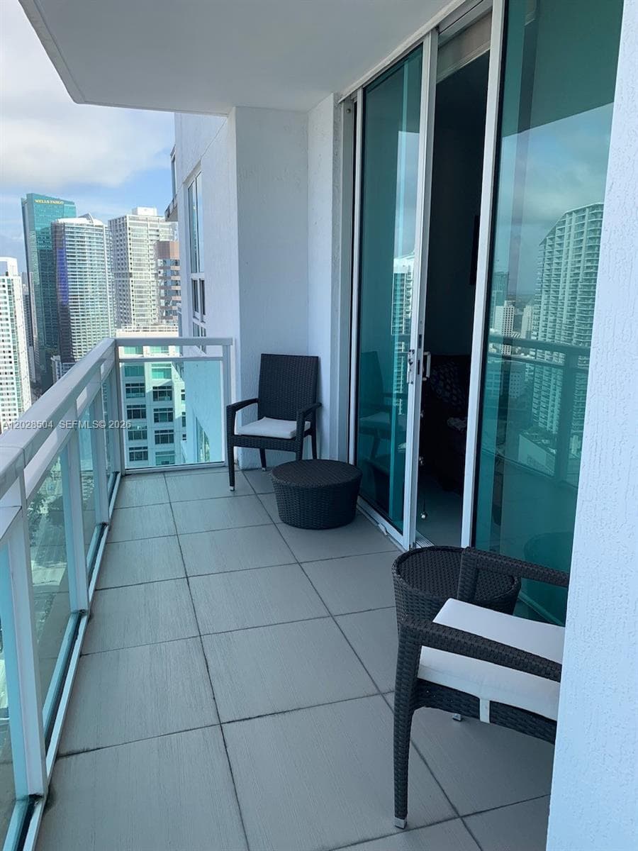 951 Brickell Ave # 4005, Miami, FL 33131 photo 5