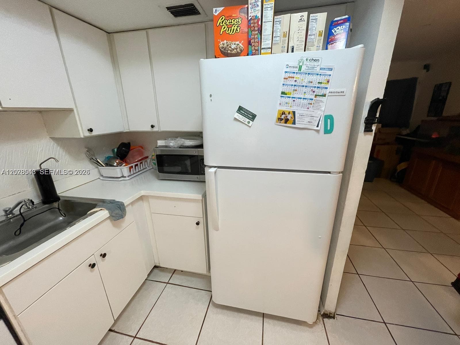 5813 NW 21st St # 20-C, Lauderhill, FL 33313 photo 4