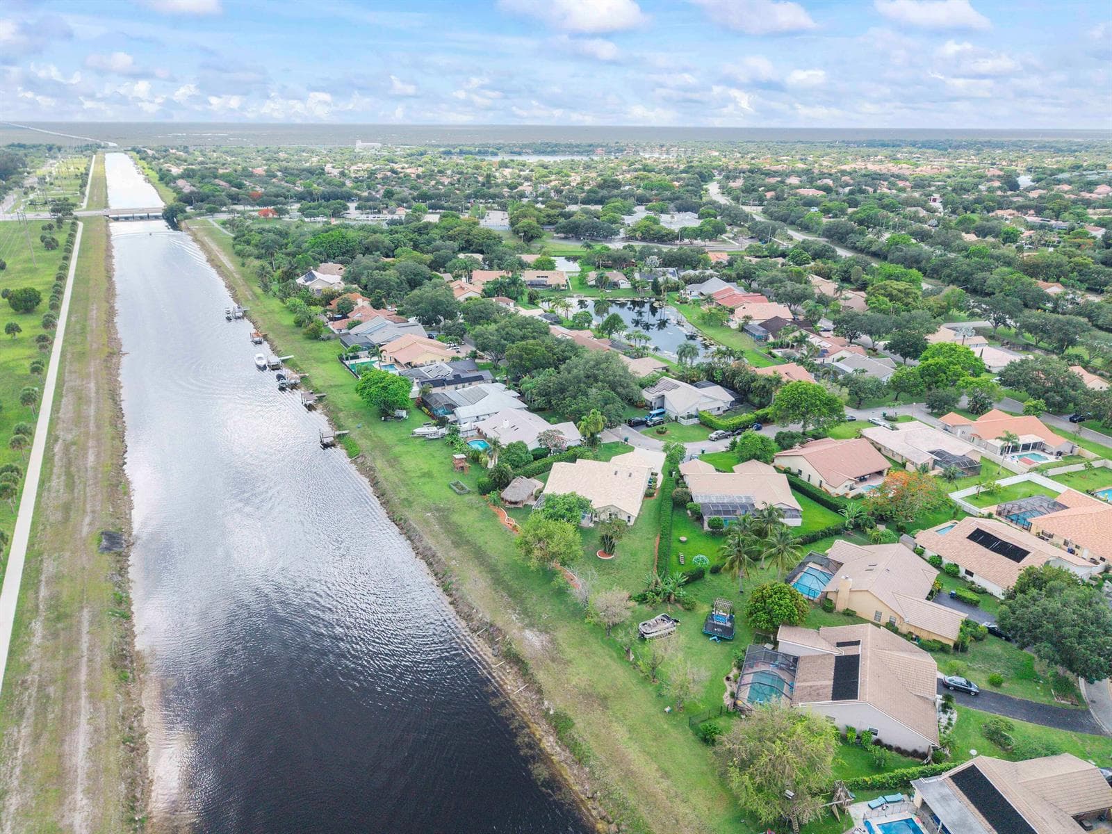 11240 SW 1st Street, Coral Springs, FL 33071 photo 5