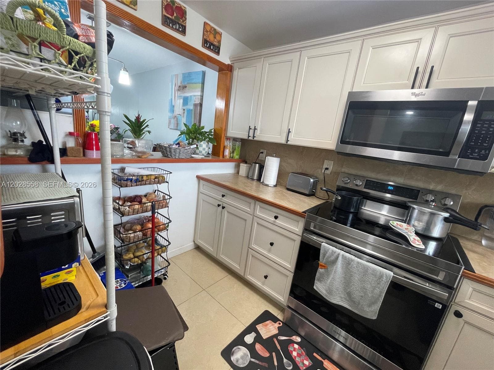 9281 Sunrise Lakes Blvd # 209, Sunrise, FL 33322 photo 5