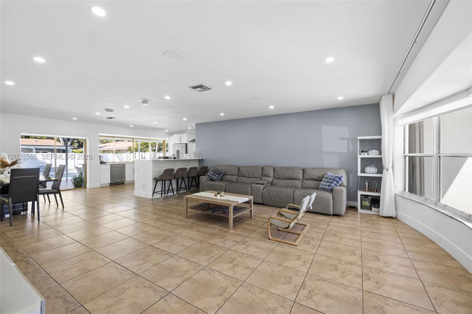 3460 N 46th Ave, Hollywood, FL 33021 photo 4
