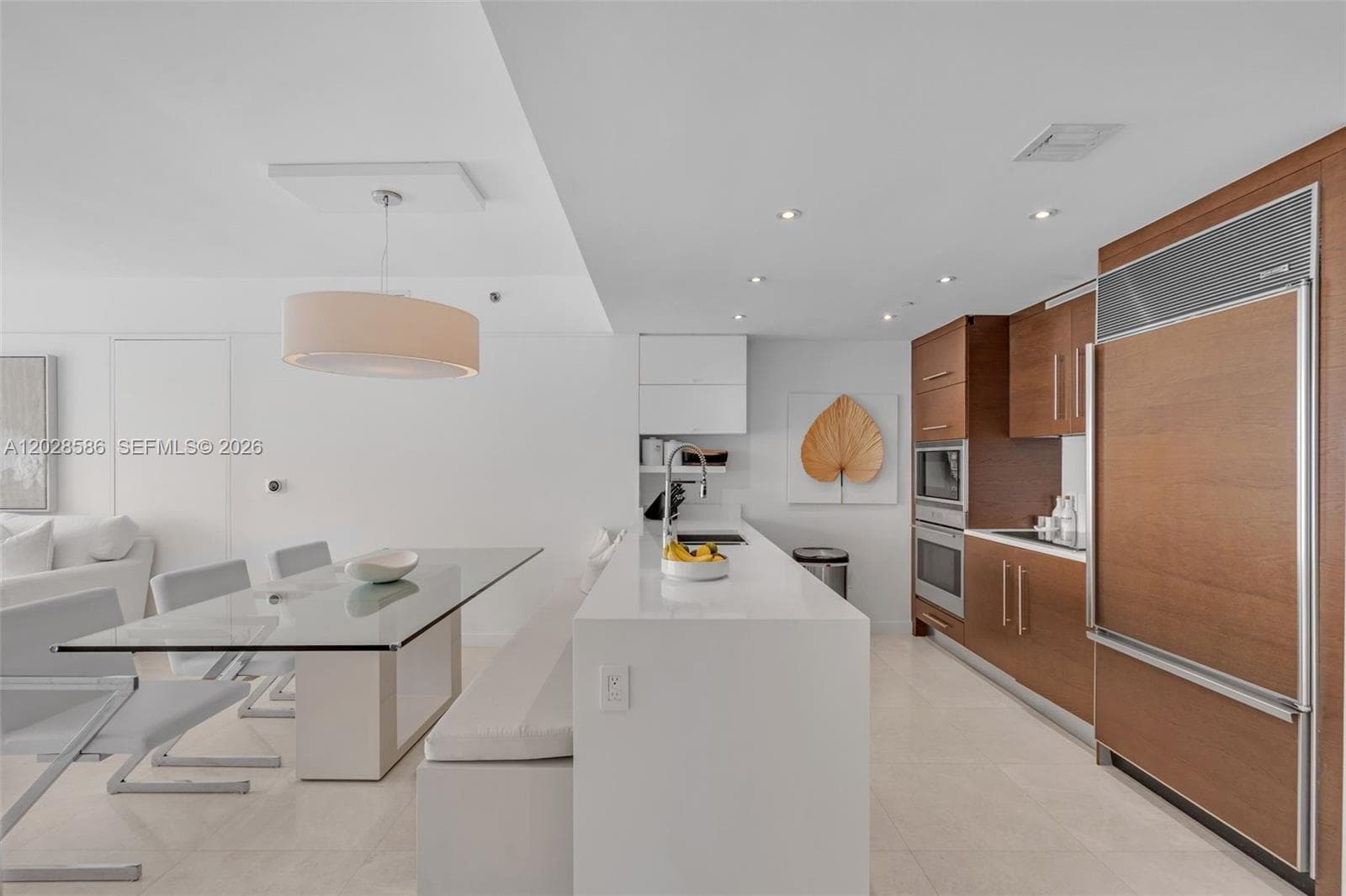 465 Brickell Ave # 2703, Miami, FL 33131 photo 3