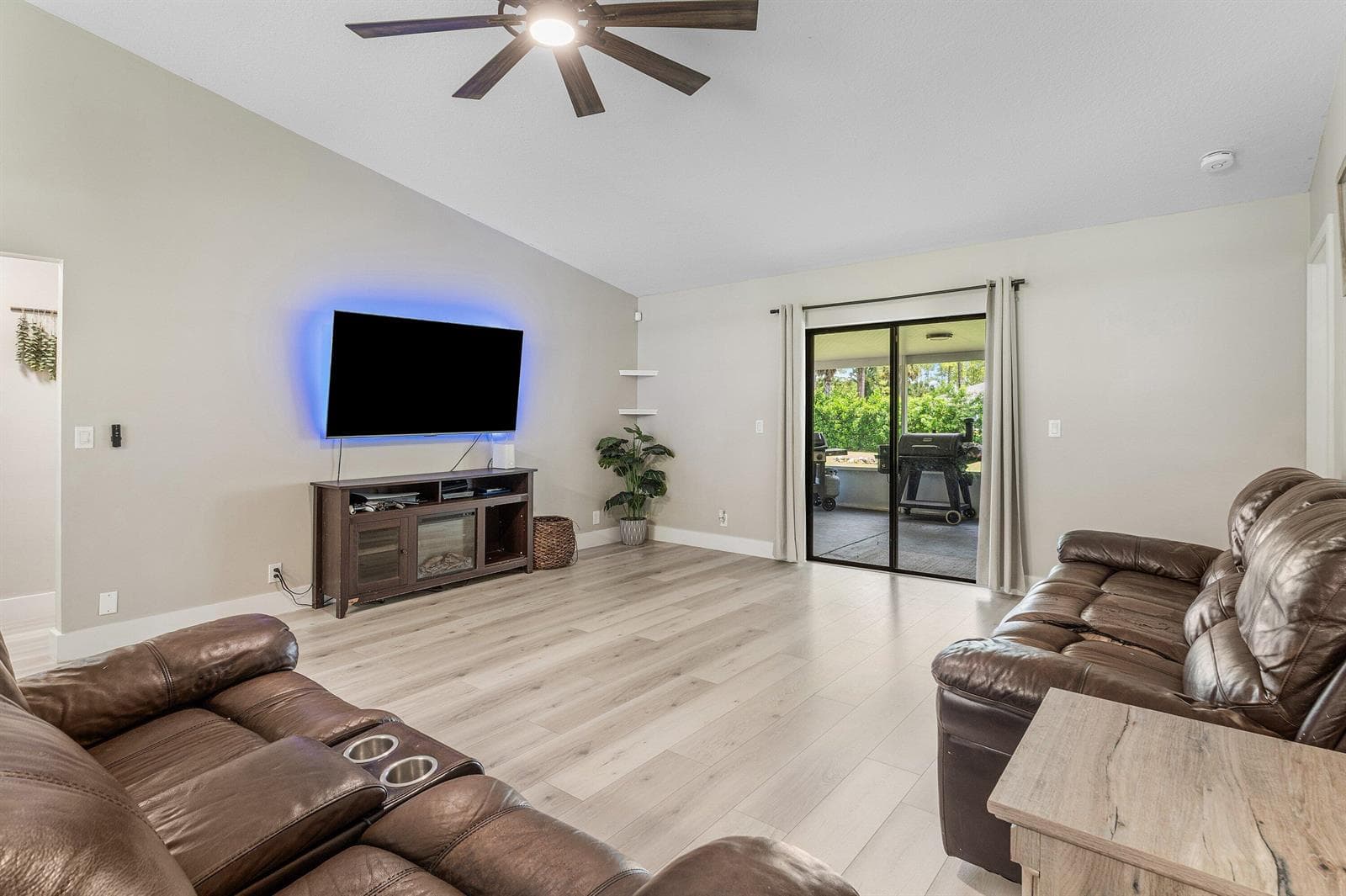 17105 N 70TH Street N, Loxahatchee, FL 33470 photo 4