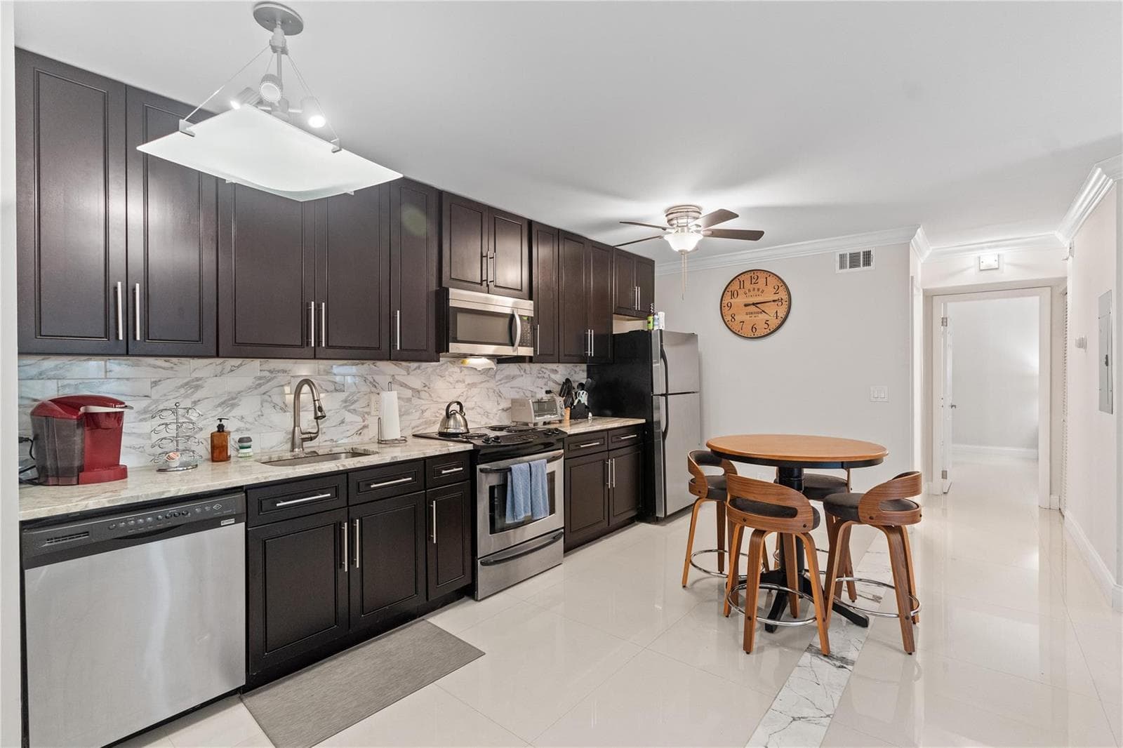 567 Trace Circle # 104, Deerfield Beach, FL 33441 photo 3