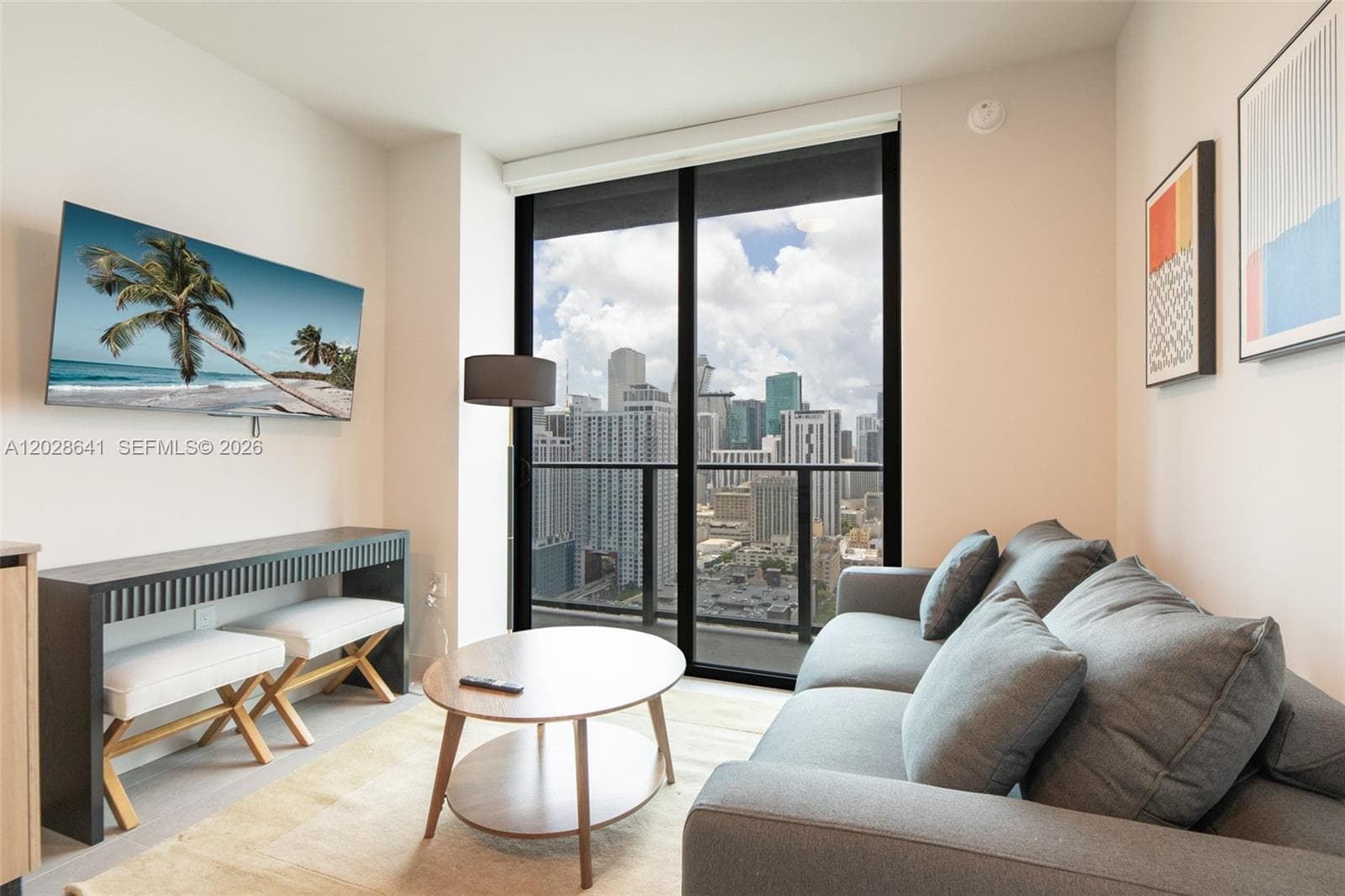 121 NE 5th St # 3103, Miami, FL 33132 photo 3