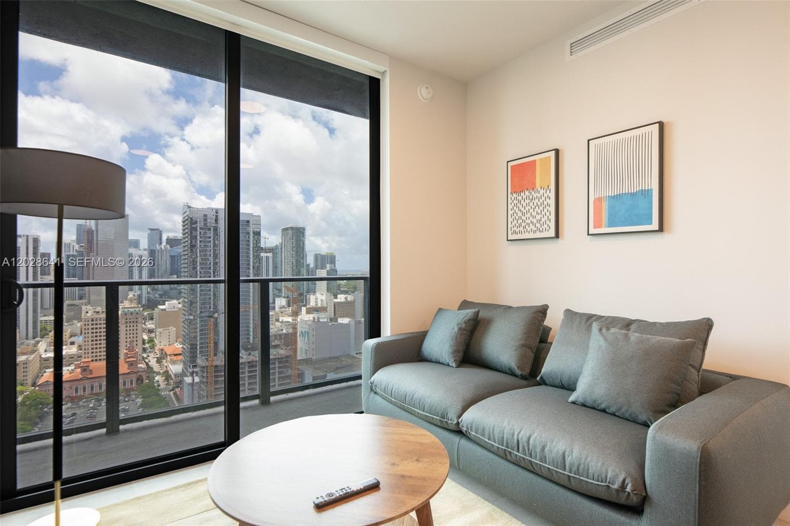 121 NE 5th St # 3103, Miami, FL 33132 photo 5