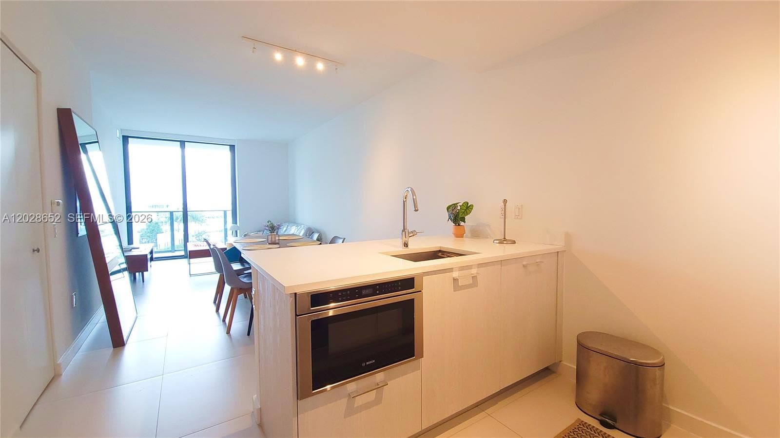 501 NE 31st St # 1002, Miami, FL 33137 photo 5