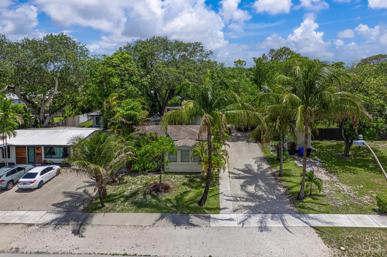 320 SW 21st Street, Fort Lauderdale, FL 33315 photo 2