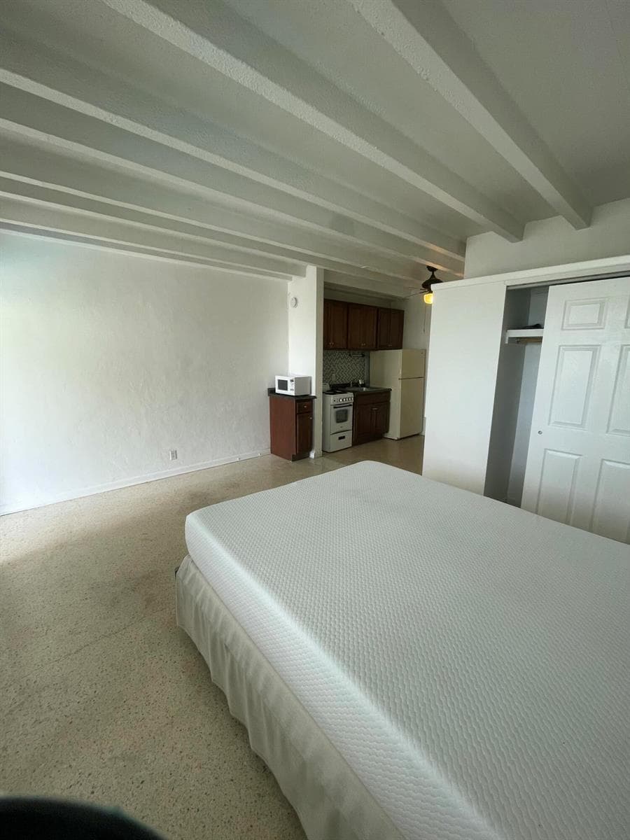 100 Cascade Lane # 8, Palm Beach Shores, FL 33404 photo 3