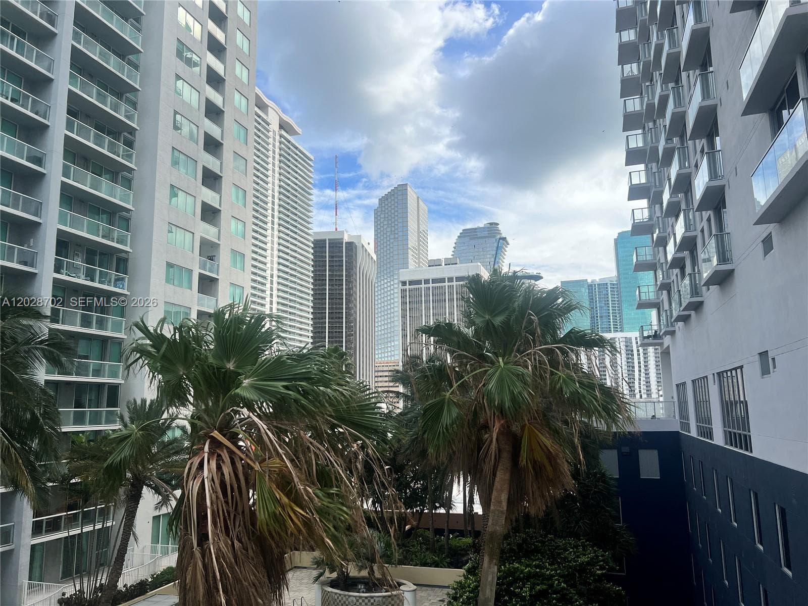 234 NE 3rd St # 1208, Miami, FL 33132 photo 4
