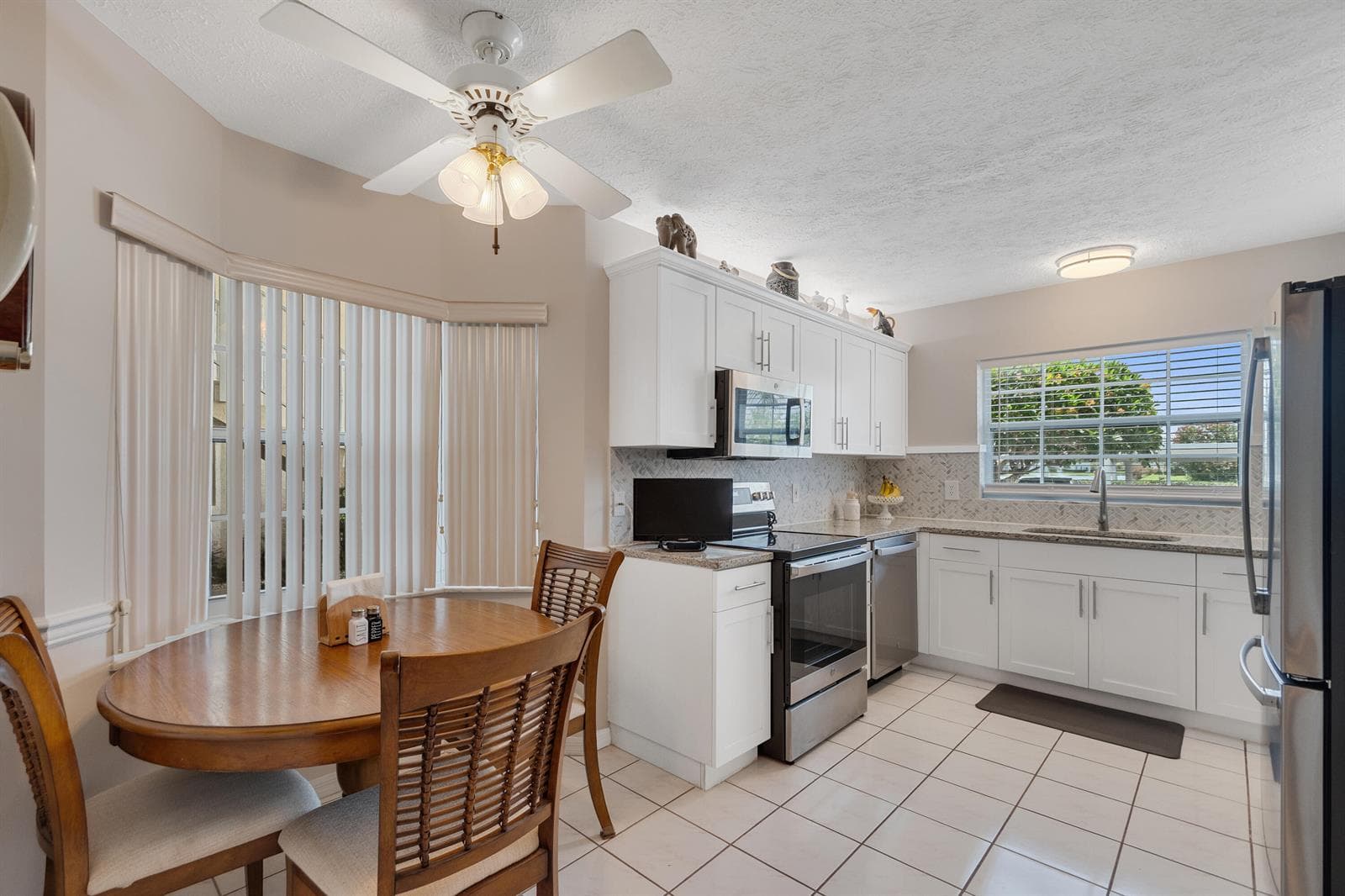 740 Lake Orchid Circle # 104, Vero Beach, FL 32962 photo 2
