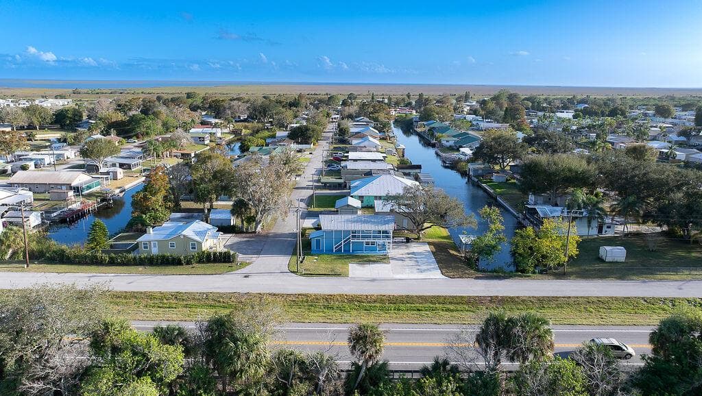 1020 4th Street, Okeechobee, FL 34974 photo 4