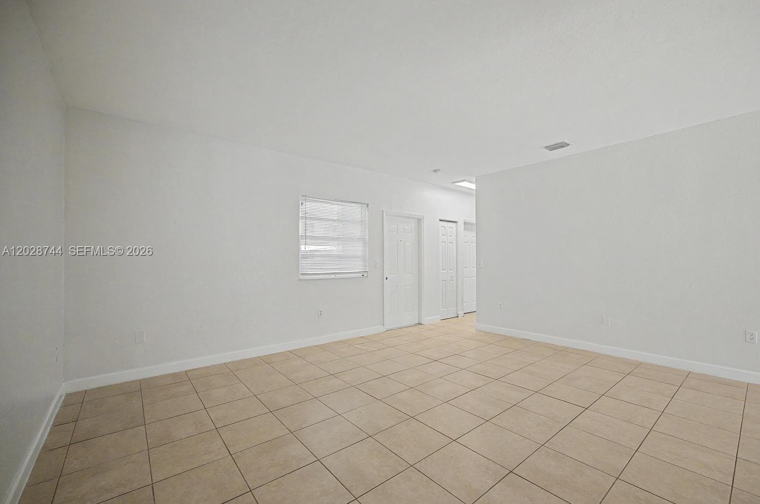 373 NE 26th Pl # 102, Homestead, FL 33033 photo 5
