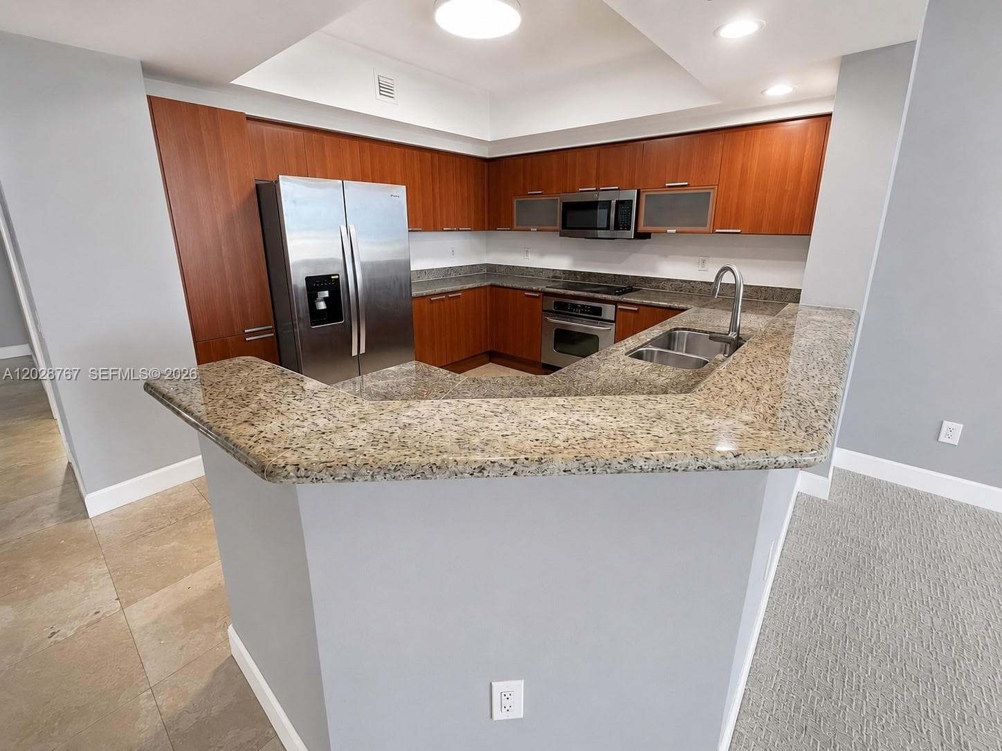 14951 Royal Oaks Ln # 2002, North Miami, FL 33181 photo 5