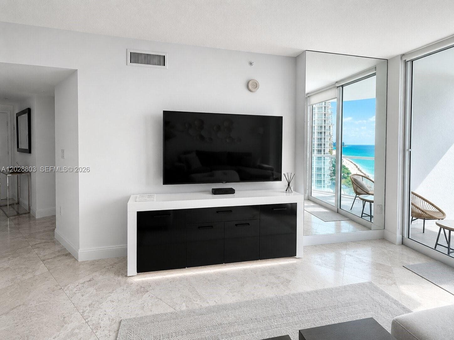 16699 Collins Ave # 2301, Sunny Isles Beach, FL 33160 photo 5