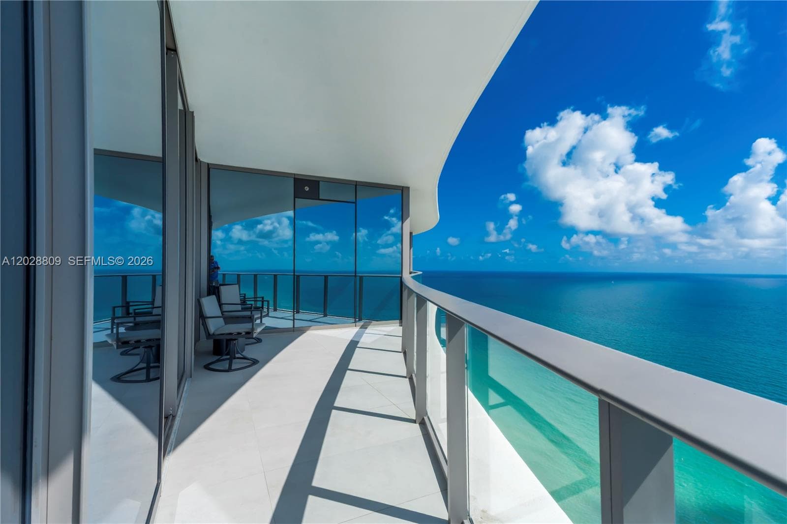 15701 Collins Ave # 2903, Sunny Isles Beach, FL 33160 photo 3