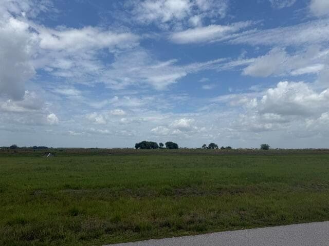 816 Woodmont Street, Sebring, FL 33876 photo 2