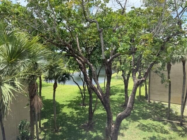 3341 NW 47th Terrace # 408, Lauderdale Lakes, FL 33319 photo 2
