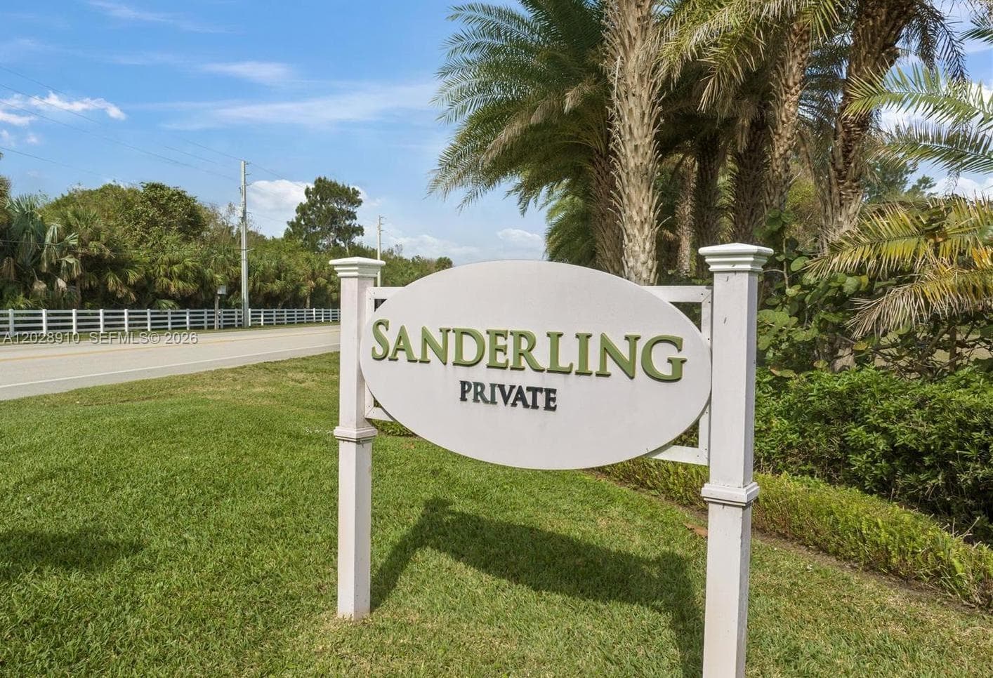 2335 Sanderling Ln, Vero Beach, FL 32963 photo 4