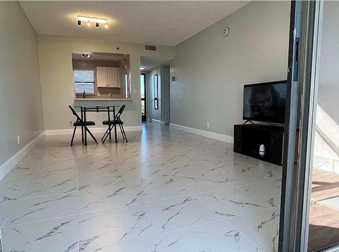 4640 W Lucerne Lakes Blvd Boulevard # 505, Lake Worth, FL 33467 photo 5