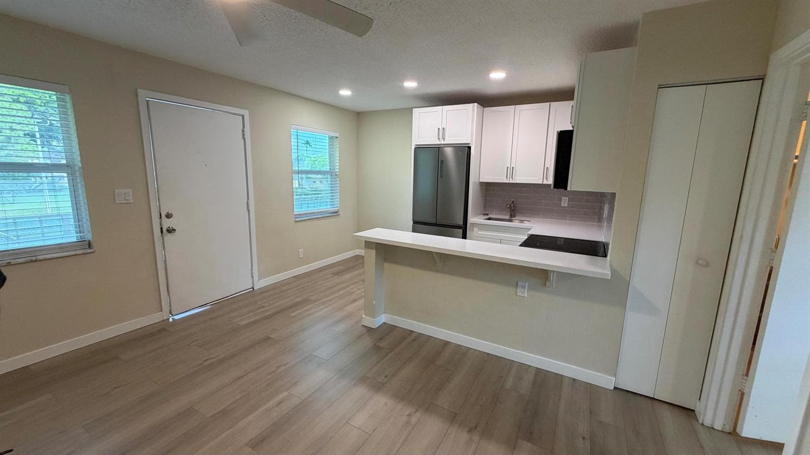 5168 NE 6th Avenue # 431, Oakland Park, FL 33334 photo 2