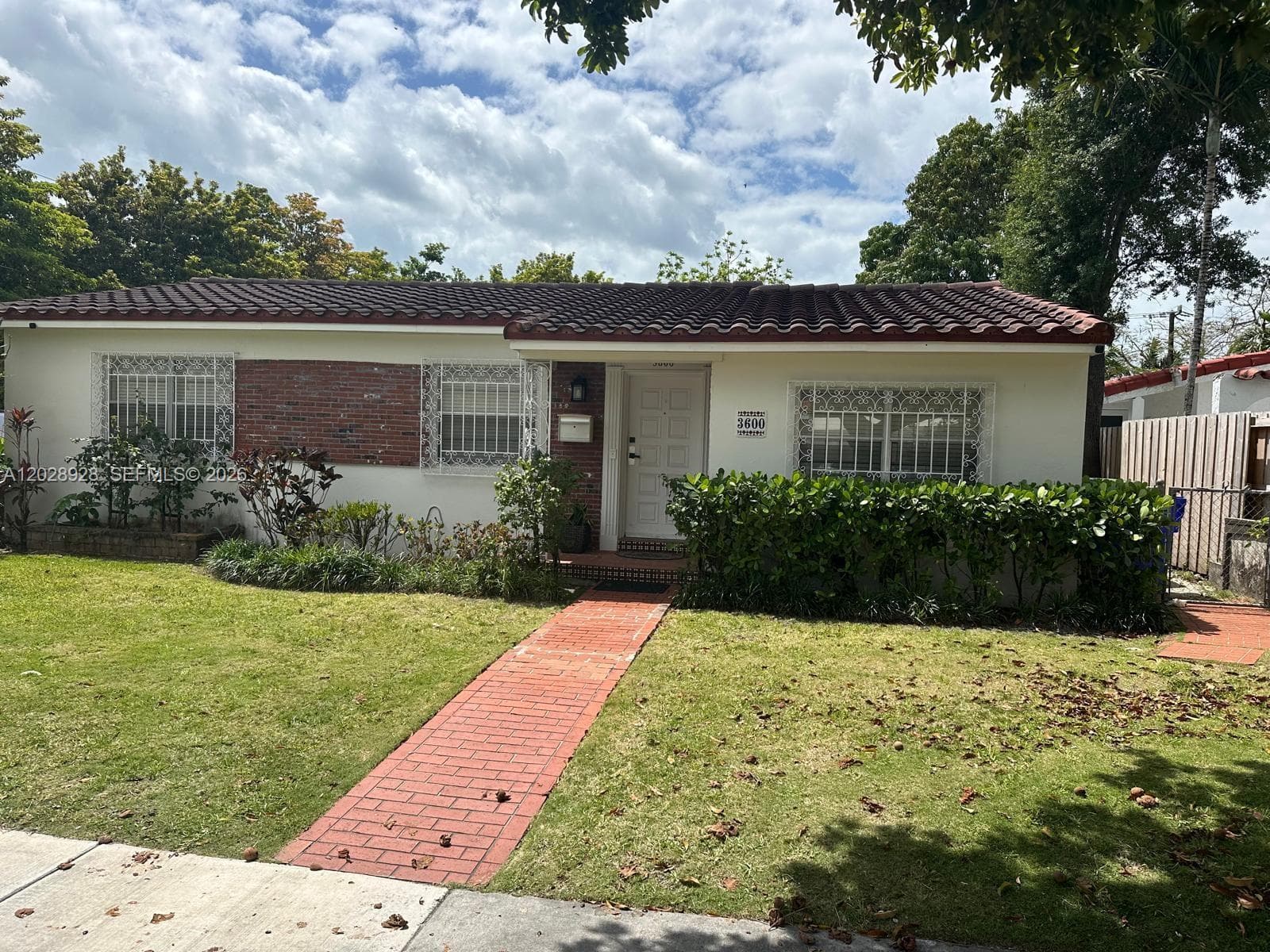 3600 SW 26th St, Miami, FL 33133 photo 2