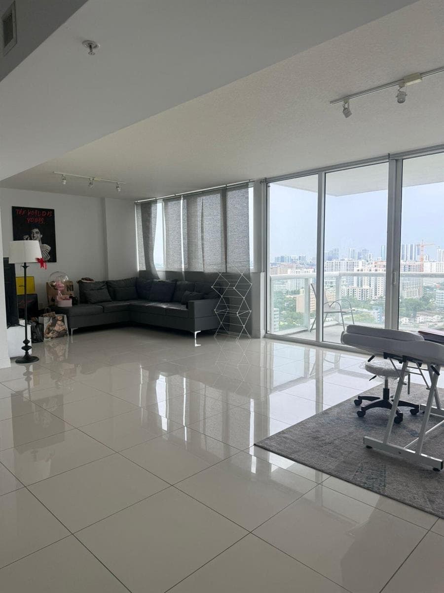 1861 NW S River Drive # 2408, Miami, FL 33125 photo 2