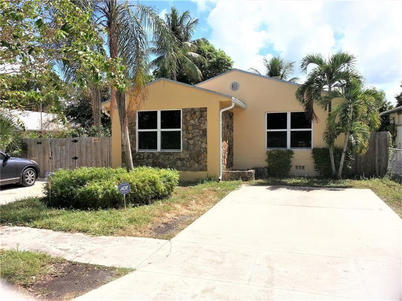 1123 N 17th Avenue # 1, Hollywood, FL 33020 photo 2