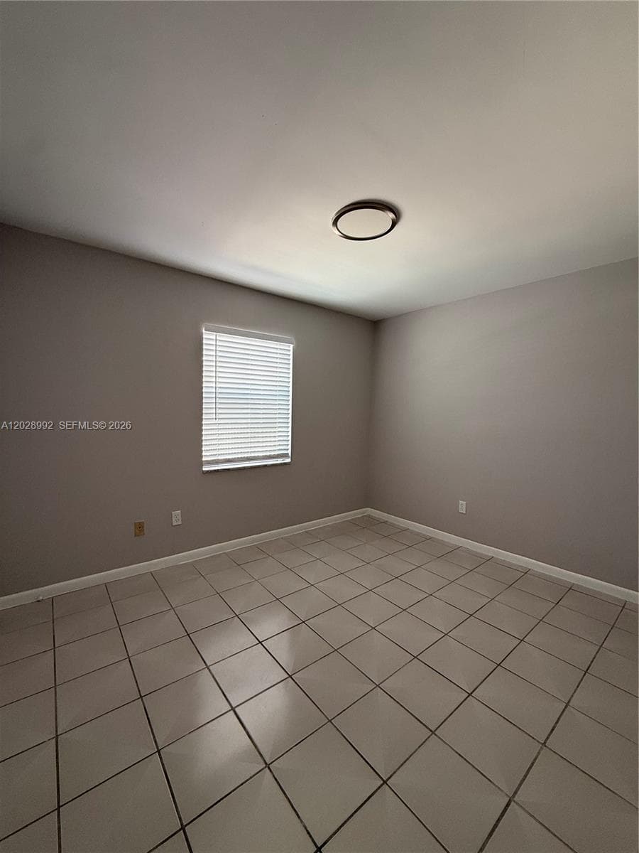 6820 W Flagler St # 407, Miami, FL 33144 photo 2