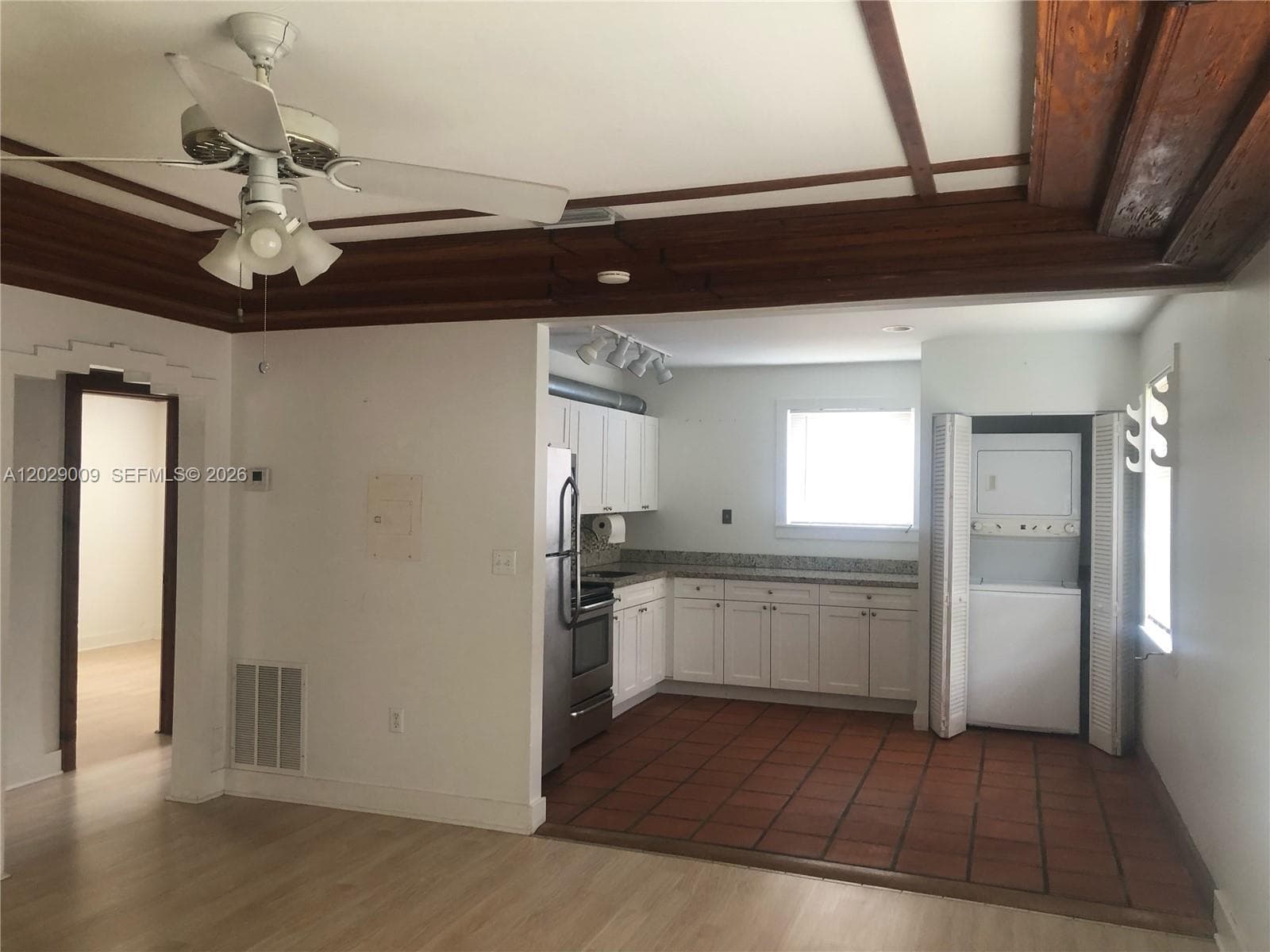 1100 SW 10th St # 1, Miami, FL 33130 photo 3