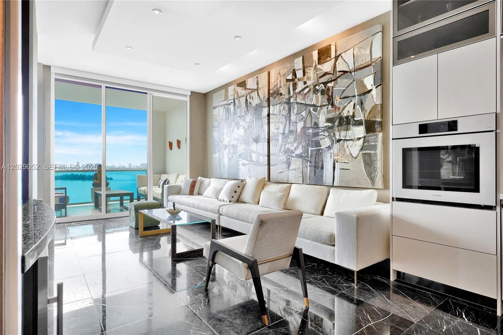 725 NE 22nd St # 11E, Miami, FL 33137 photo 2
