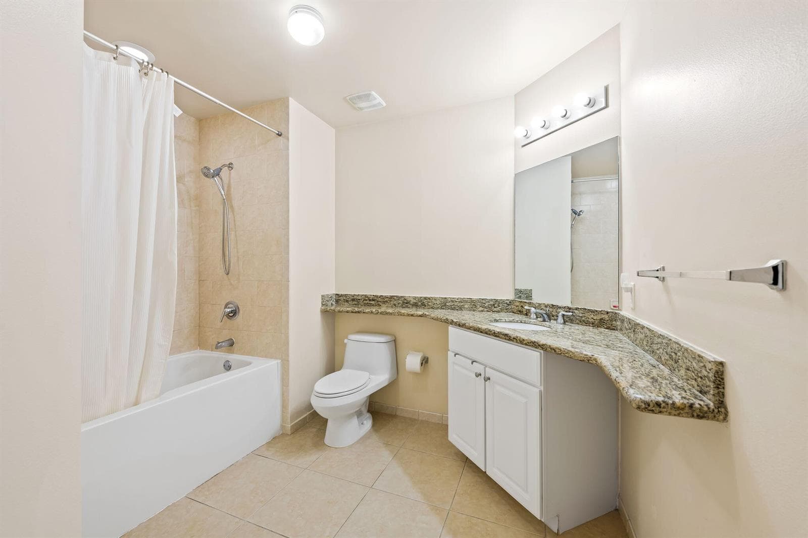 3001 NE 185th Street # 536, Aventura, FL 33180 photo 2