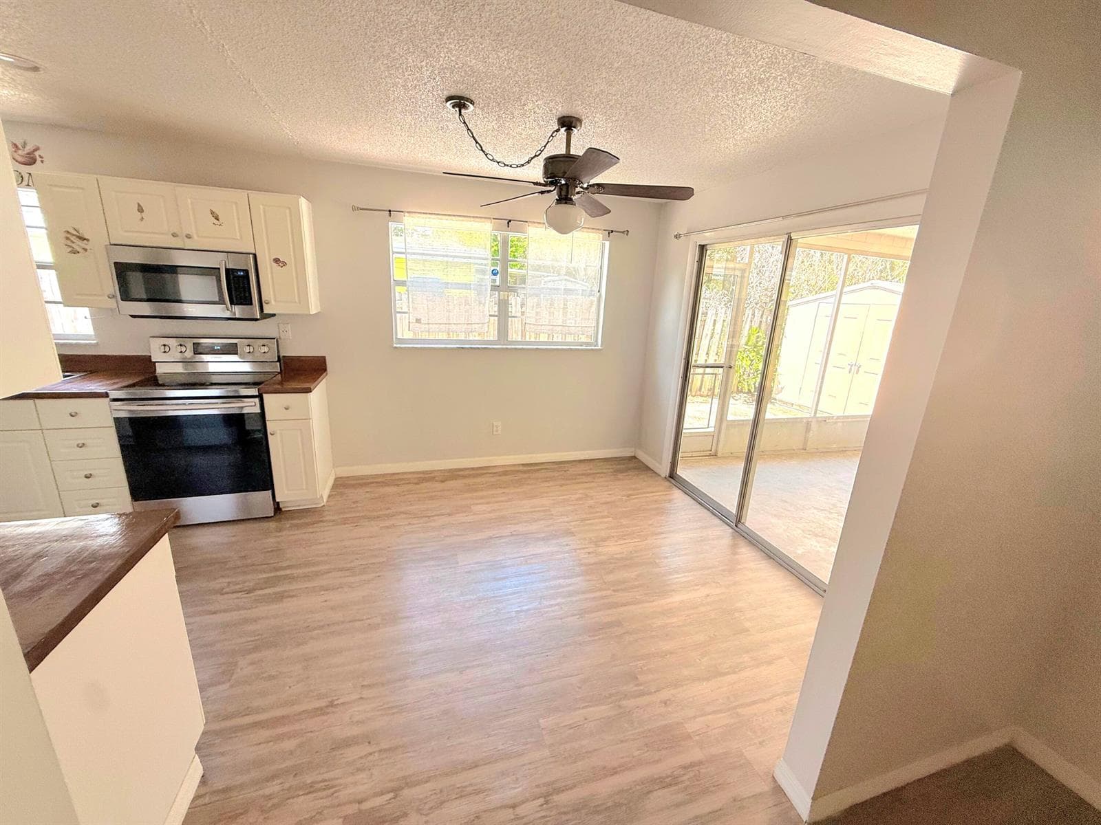 2466 44th Avenue, Vero Beach, FL 32966 photo 4