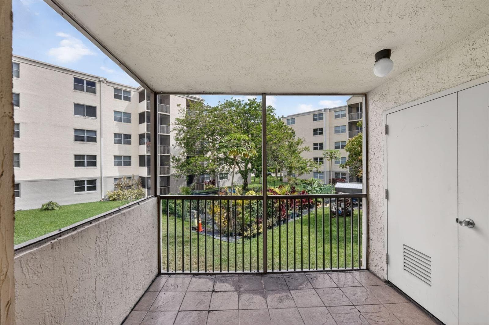 8353 Lake Drive # 204, Doral, FL 33166 photo 5