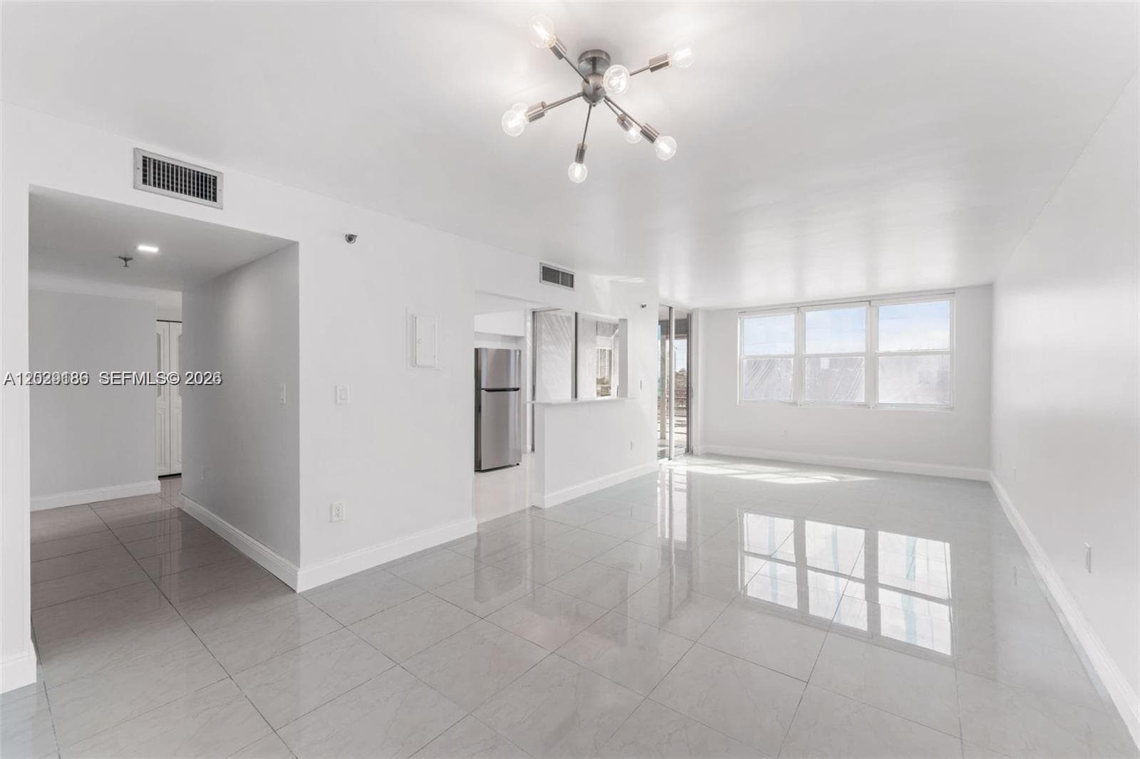 17890 W Dixie Hwy 501 Hwy # 501, North Miami Beach, FL 33160 photo 3