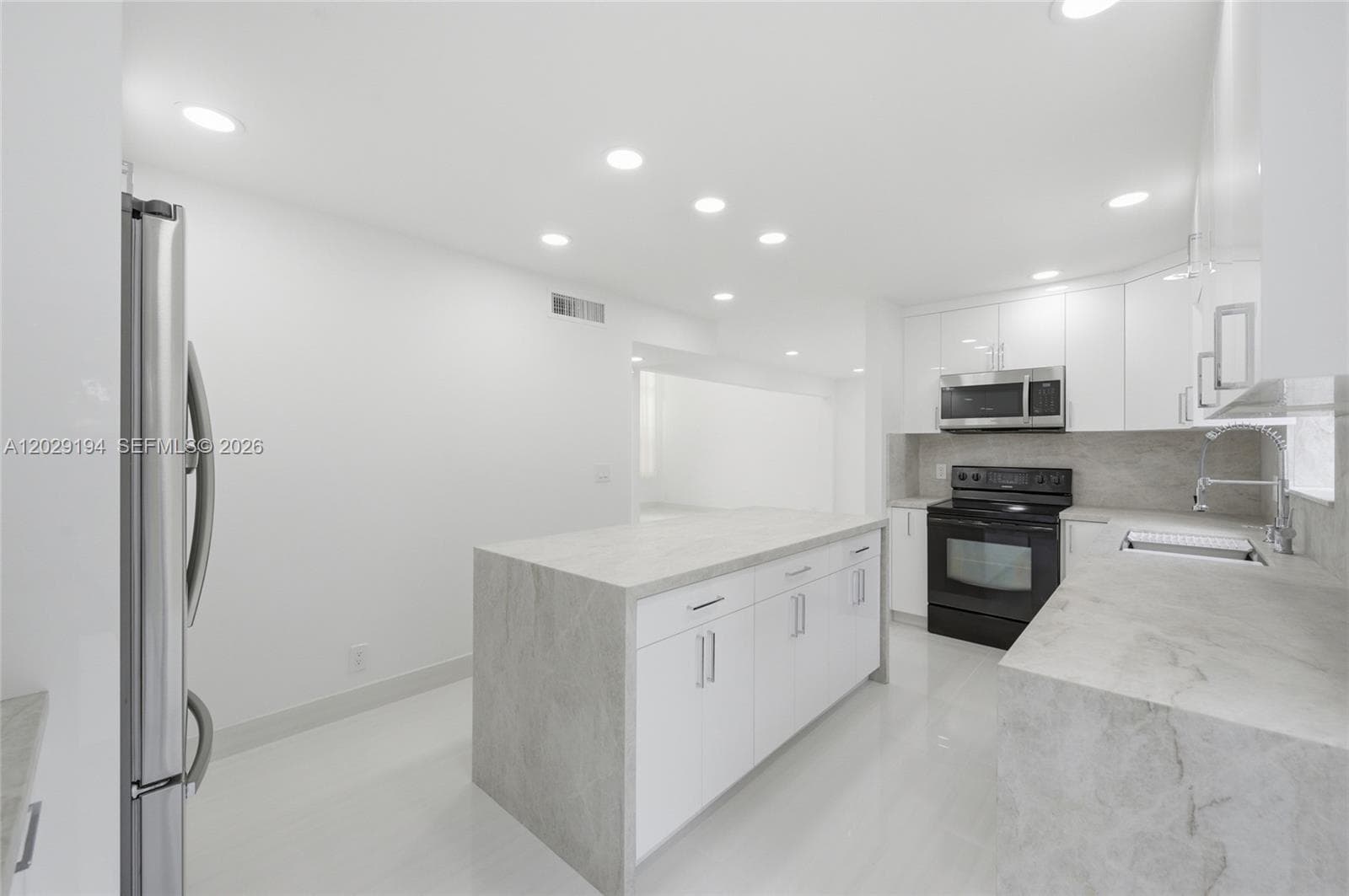 22384 Thousand Pines Ln, Boca Raton, FL 33428 photo 5
