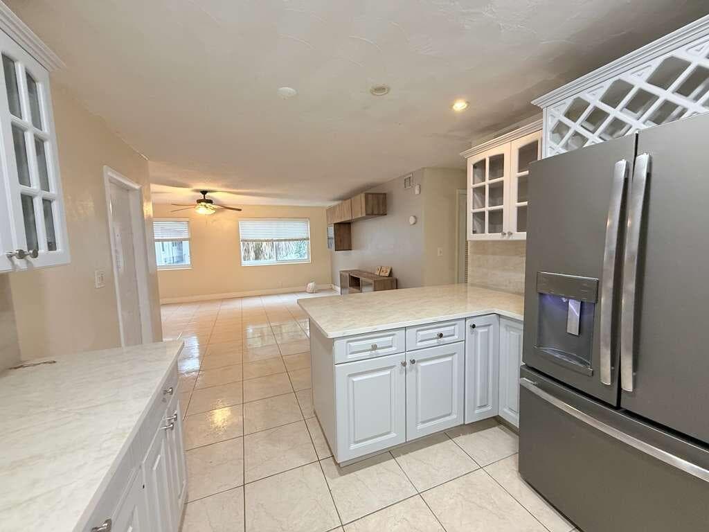 2210 Taylor Street # 207, Hollywood, FL 33020 photo 4
