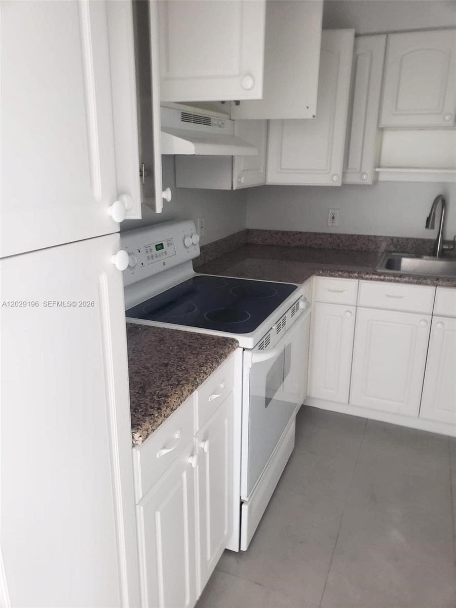 5161 Collins Ave # 1709, Miami Beach, FL 33140 photo 3