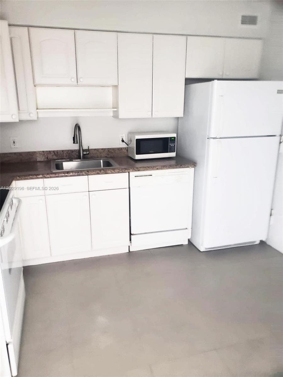 5161 Collins Ave # 1709, Miami Beach, FL 33140 photo 4
