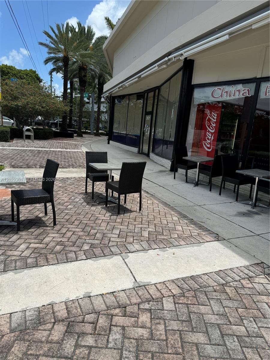 3119 Alton Road, Miami Beach, FL 33140 photo 2