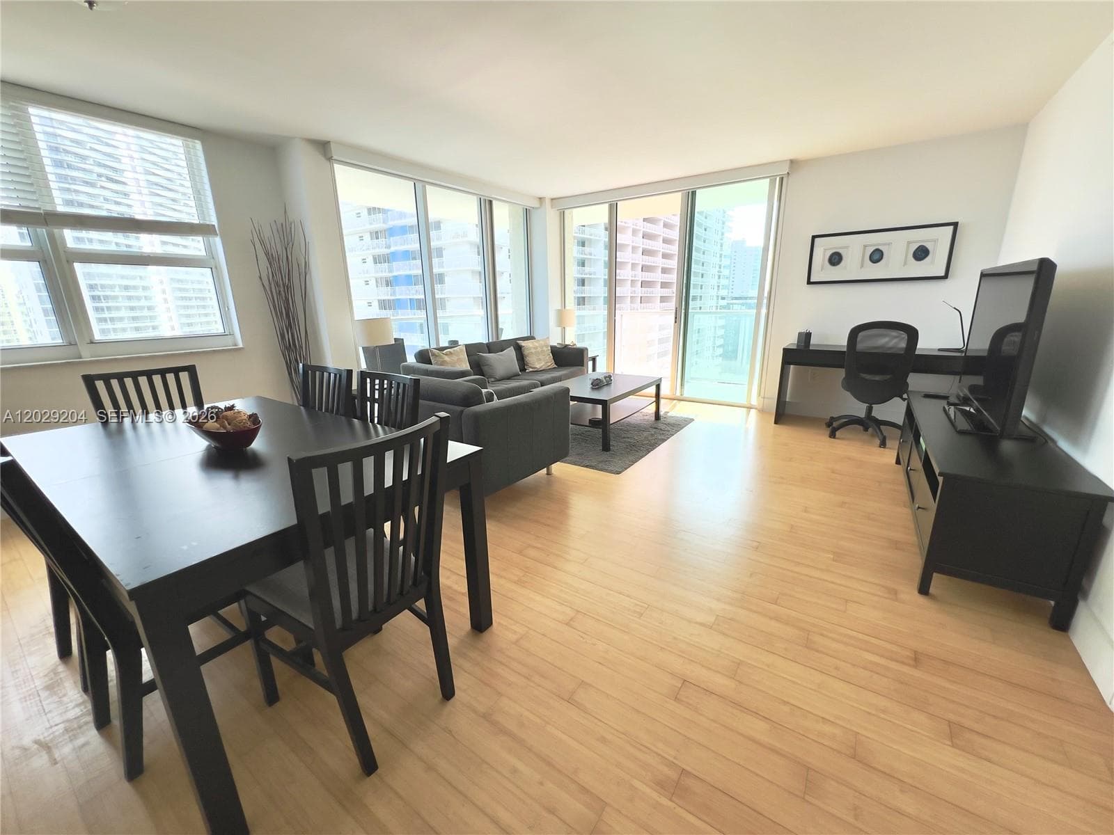 1155 Brickell Bay Dr # 2701, Miami, FL 33131 photo 2