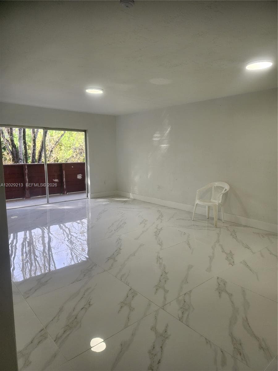1205 Mariposa Ave # 304, Coral Gables, FL 33146 photo 3