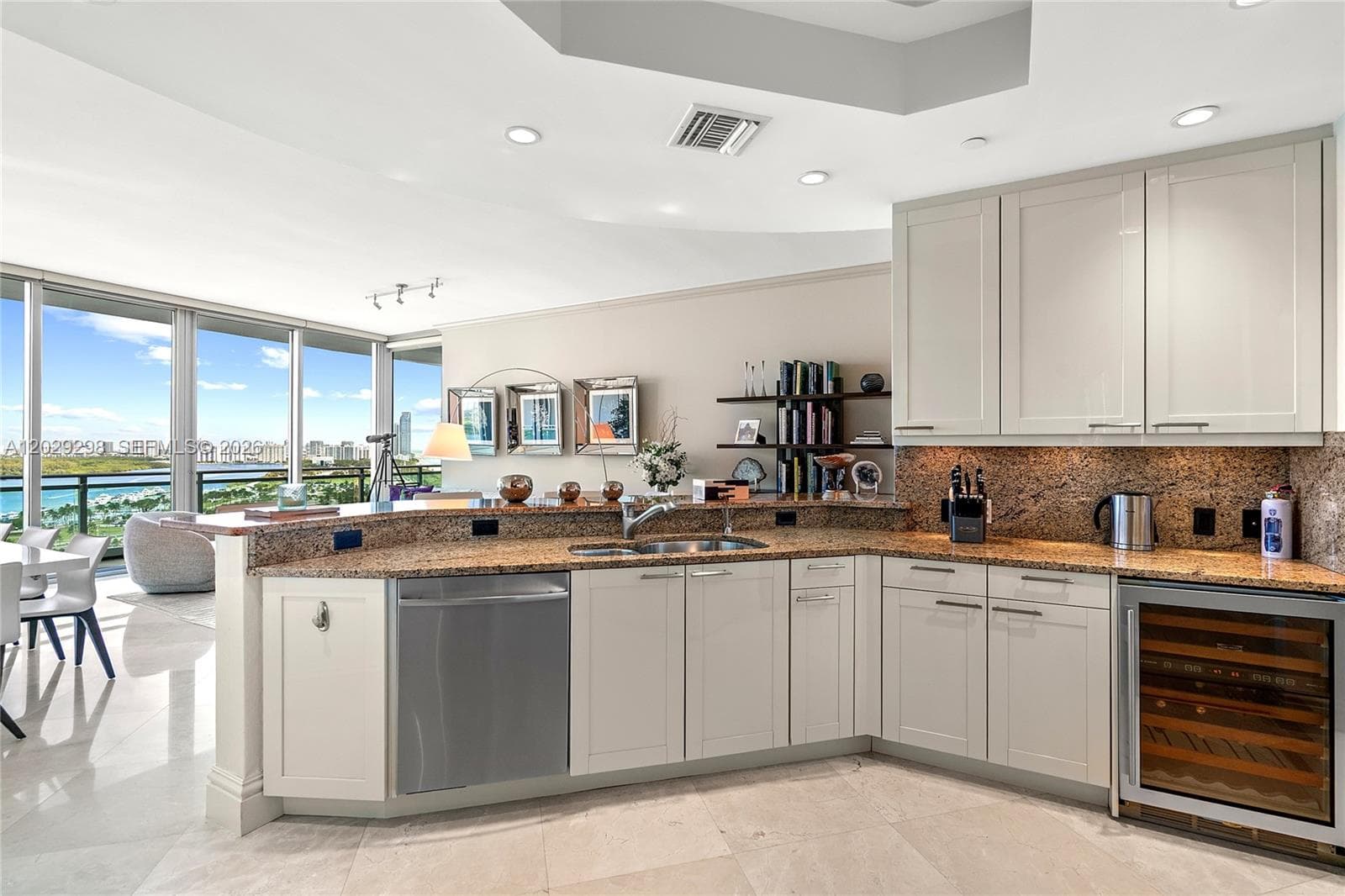 10295 Collins Ave # 1606, Bal Harbour, FL 33154 photo 4