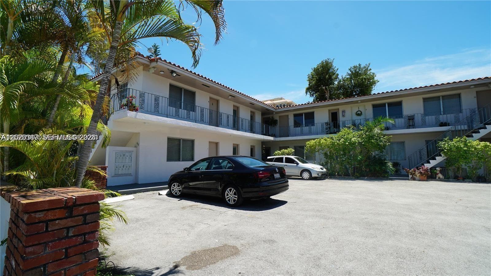 236 Madeira Ave # 6, Coral Gables, FL 33134 photo 3