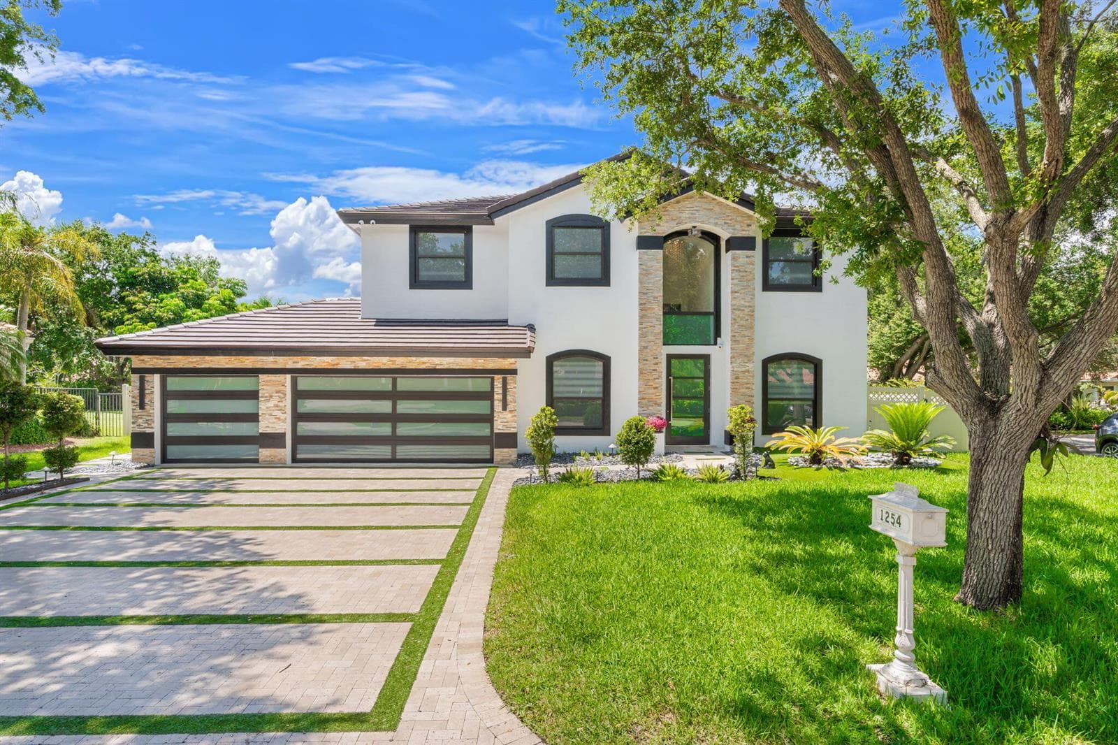 1254 NW 102nd Way, Coral Springs, FL 33071 photo 3