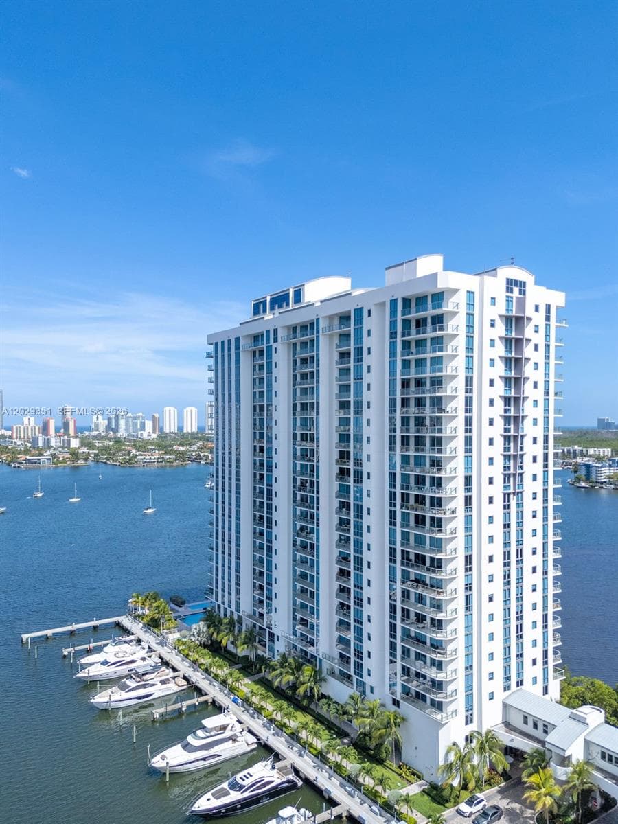 17111 BISCAYNE BL # 506, North Miami Beach, FL 33160 photo 3